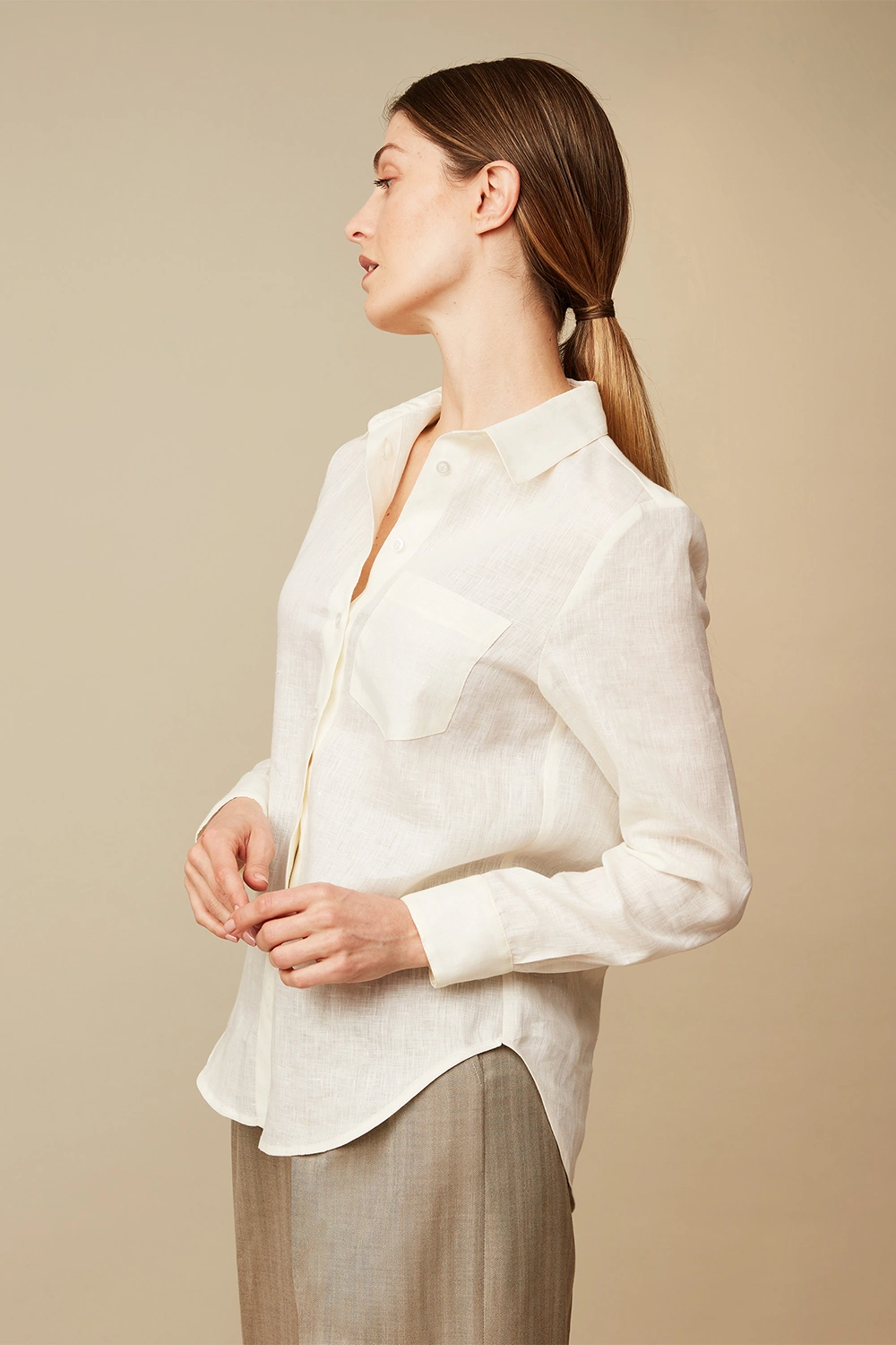 Linen shirt-collar blouse